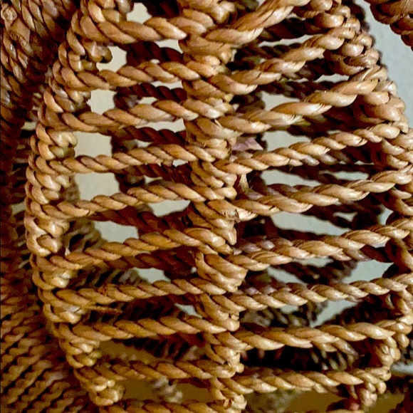 Meet your Posher, Jennifer - Picture 1 of 1